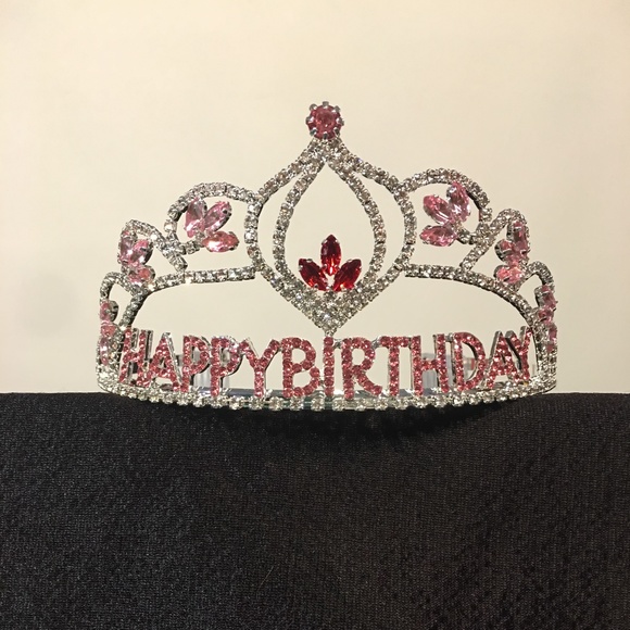 TIARA - Picture 1 of 2